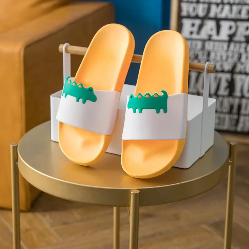 Cartoon-Alpaca-Summer-Slippers-Sheep-Bee-Beetle-Women-Slides-Home-Slippers-Slip-On-Sandals-Women-Shoes (3)