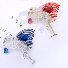 High Quality Flamingo Brooches for Women Luxury Zircon Red Blue Enamel Pins Fashion Crystal Animals Jewelry Bird Brooch Gift pulatu red crystal lobster brooch gift for girlfriend