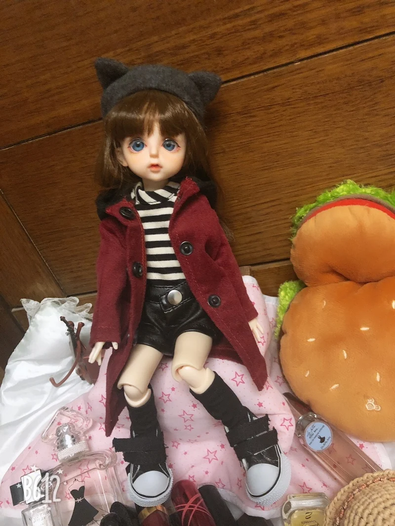 11