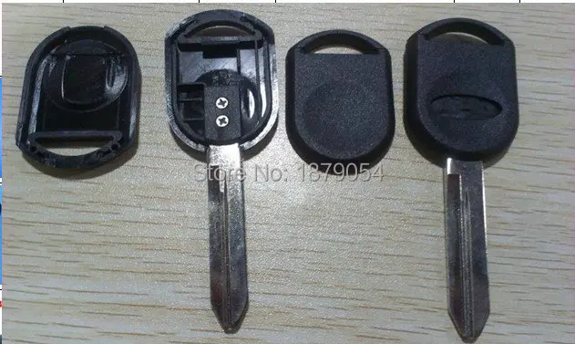 Ford Transponder key case with TPX1 2 4 place with Black Logo (2).jpg