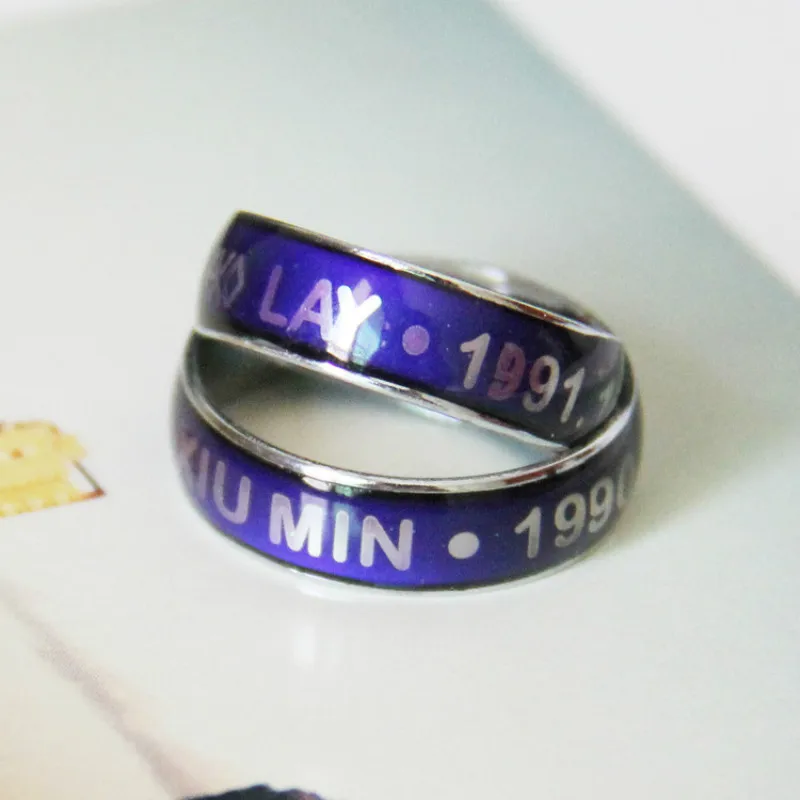 Christmas Charms Mood Ring Fine Jewelry rings Temperature change color Children Creative Gift Present for boys / girls party