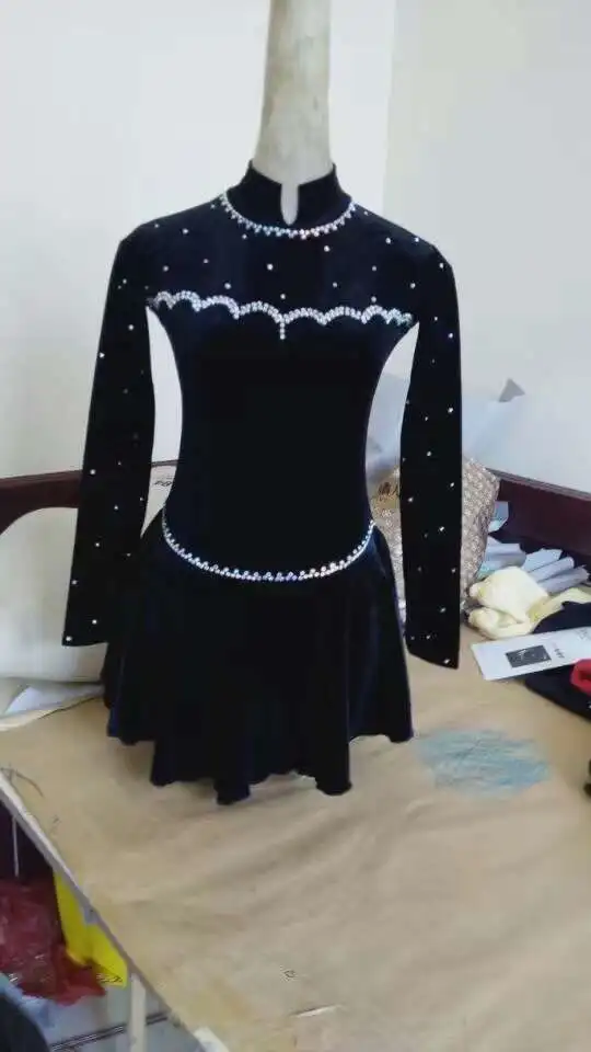 

Free shippingblackCUSTOM MADE TO FIT FIGURE ICE SKATING/ DANCING/ BATON TWIRLING COSTUMESD292