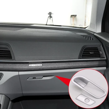 

Carbon Fiber Color/ ABS Matte Interior Front Glove Box Handle Cover Trim For Audi Q5 2nd genenation 2018