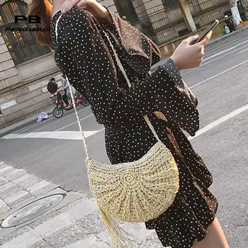 

Rattan Crossbody Bag for women Straw Woven Bags Beach Tassel Retro Mini Handbag women bag over shoulder bolsa feminina clutch