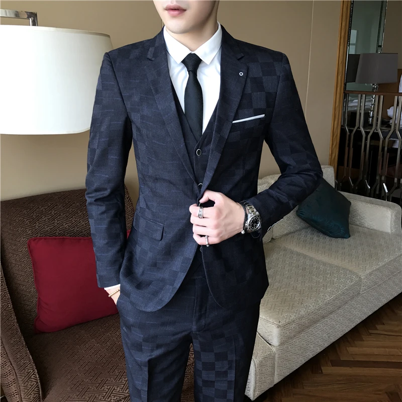 3 Pieces(Blazer+Vest+Pant) Men Suit for Wedding Fashion Plaid Man Suit Slim Fit Men Designer Outfit Mens Suits with Pants Vests 3 Pieces(Blazer+Vest+Pant) Men Suit for Wedding Fashion Plaid Man Suit Slim Fit Men Designer Outfit Mens Suits with Pants Vests