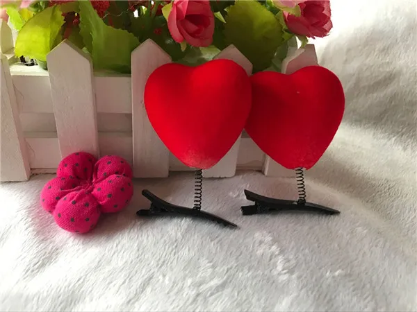 Cute Red Heart Hair Clip Fun Make up Decoration - 4