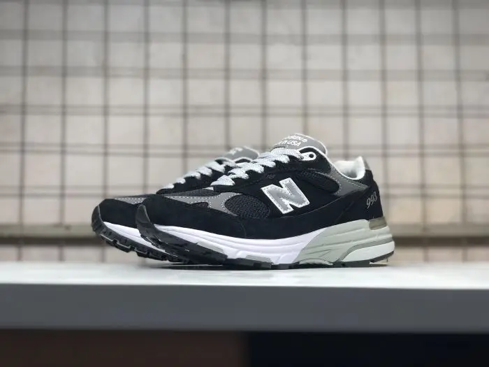 new balance 993 plata