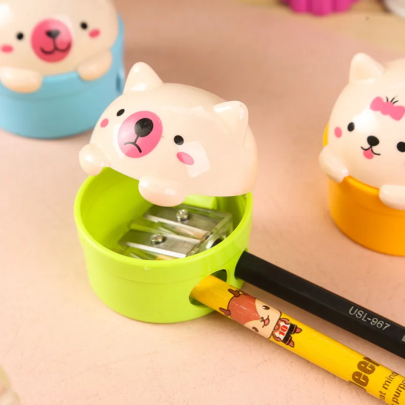

4 color Cute Kawaii Lovely Plastic Cat Pig Pencil Sharpener Cartoon Animals Pen Sharpener Stationery Supplies For Kids School