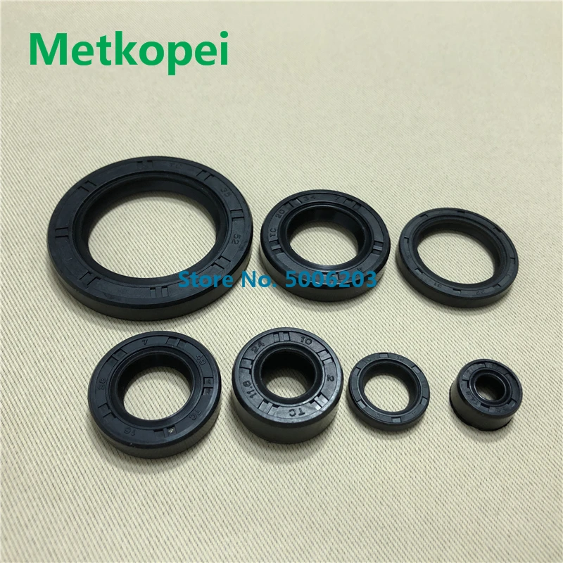 CBT125 engine oil seal (2)