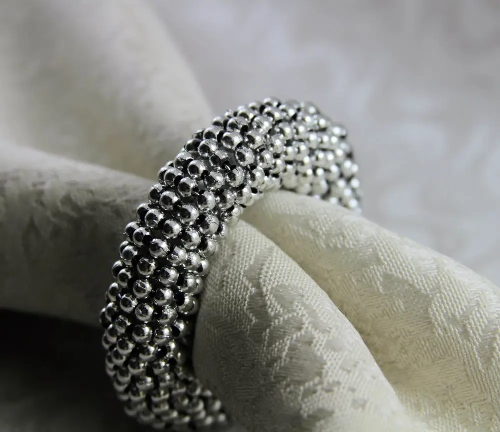 Qn17042701золотой серебряный жемчуг салфетка с цветами кольца из бисера Свадебные оптом, салфетница
