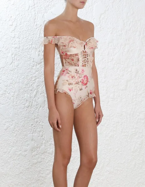 Sexy-Ruffle-Bikini-Women-Swimsuit-Off-Shoulder-Swimwear-Patchwork-Brazilian-Bikini-Set-Beachwear-Hollow-Out-Halter (1)