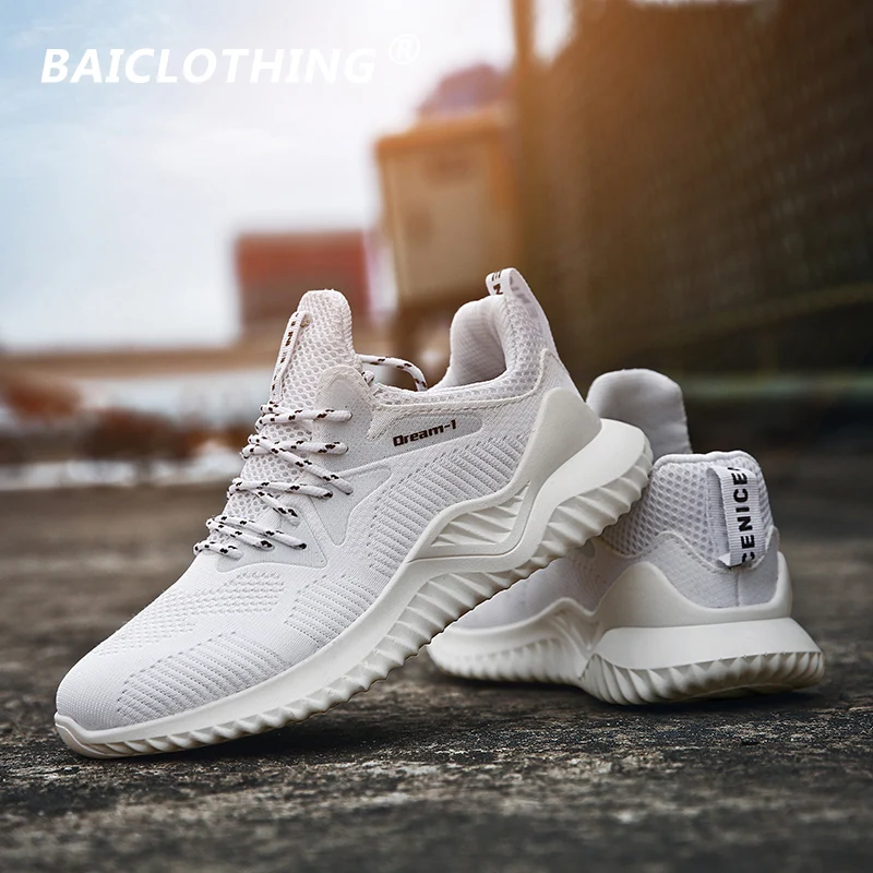 

2019 Light Weight Men Casual Shoes Mesh Breathable Weaving Male Flats Shoes White Black Solid Outdoor Walking Sneakers Men