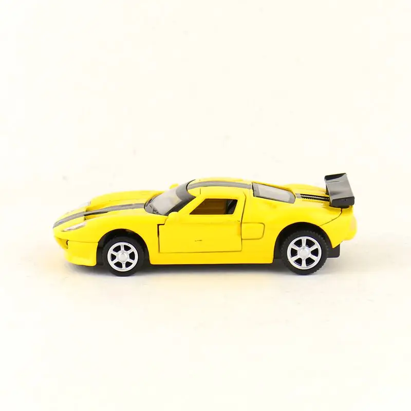 GT (8)