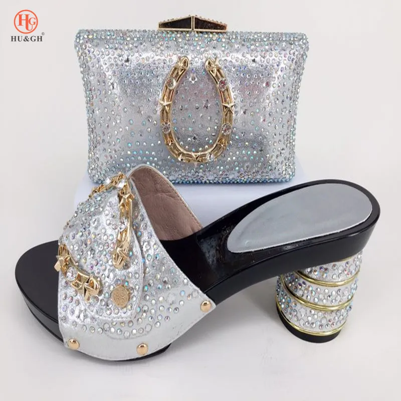 2033-9  37-43 225RMB 8.5CM