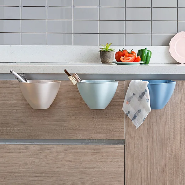 Best Quality Kitchen Cabinet Door Hanging Trash Holder Storage Basket Uncovered Plastic Storage Bucket Bedroom Mini Garbage Trash Cans