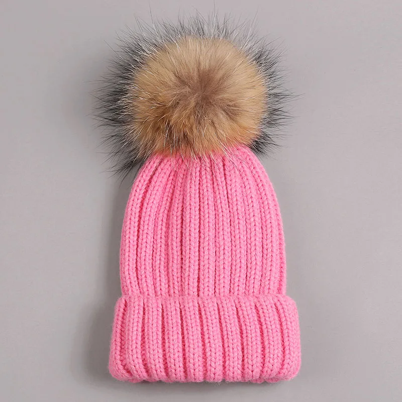 kid hat with fur pompom pink 1