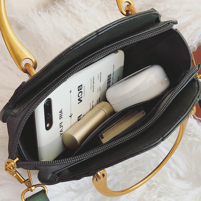 Fashion Women Metal Ring Handbag INS Popular Circular Leather Female Shoulder Bag Rivet Holiday Lady Luxury PU Crossbody SS3502 (5)
