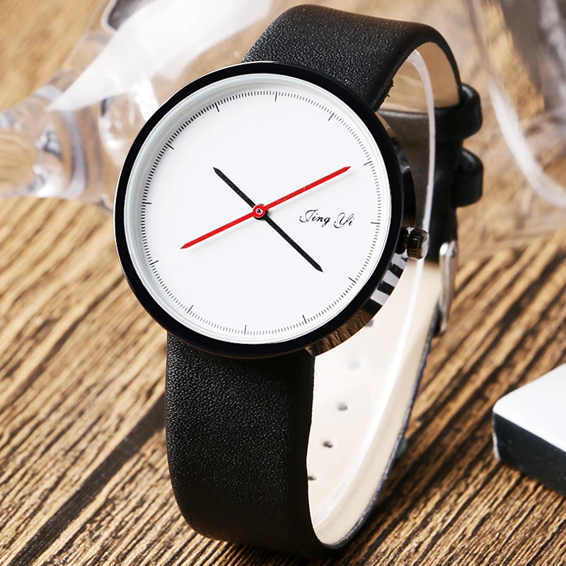 

2016 Montre Femme Casual Men Quartz Watches Black/White Leather Band Wristwatch Red Second Hands Watches Fashion Analog Clock