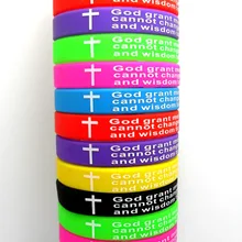 30 шт разных цветов "Дай бог мне." «Молитва о душевном спокойствии» Bibie крест силиконовые браслеты для мужчин и женщин браслеты ювелирных изделий много