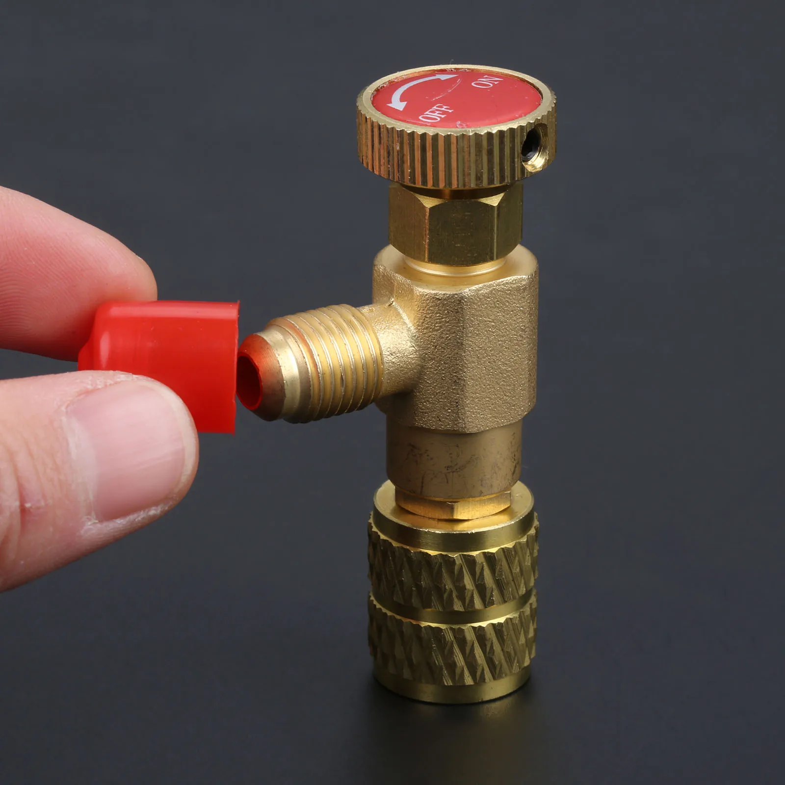 

Air conditioning Charging Valve Refrigeration Charging Safety Adaptor For 5/16" Female x 1/4" SAE Male Safety Adaptor