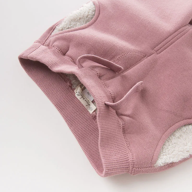 DB6532_0020_6Y3A7376