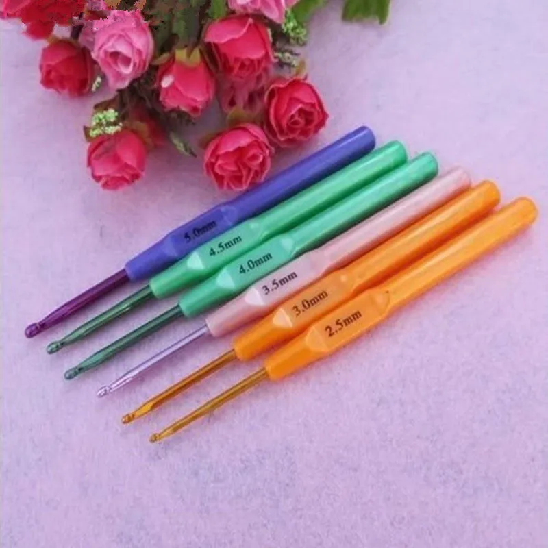 

6pcs Multicolor Knitting Needles Mixed Metal Hook Crochet Template Kit TPR And Aluminum For Loom Tool Band DIY Crafts 05068