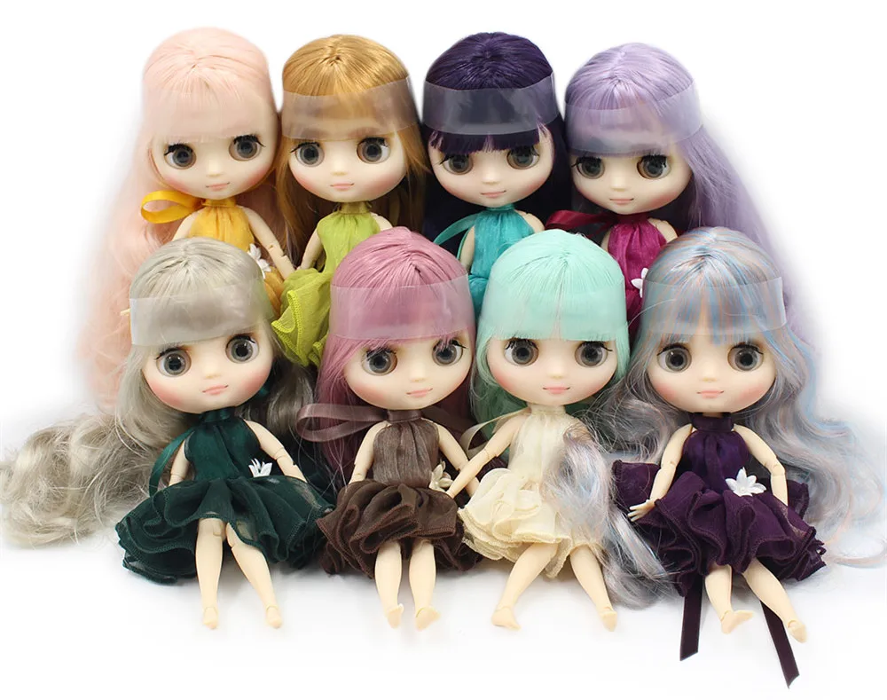 

Middle blyth doll matte face series gray eyes joint body 20cm different color hair with bangs free shipping