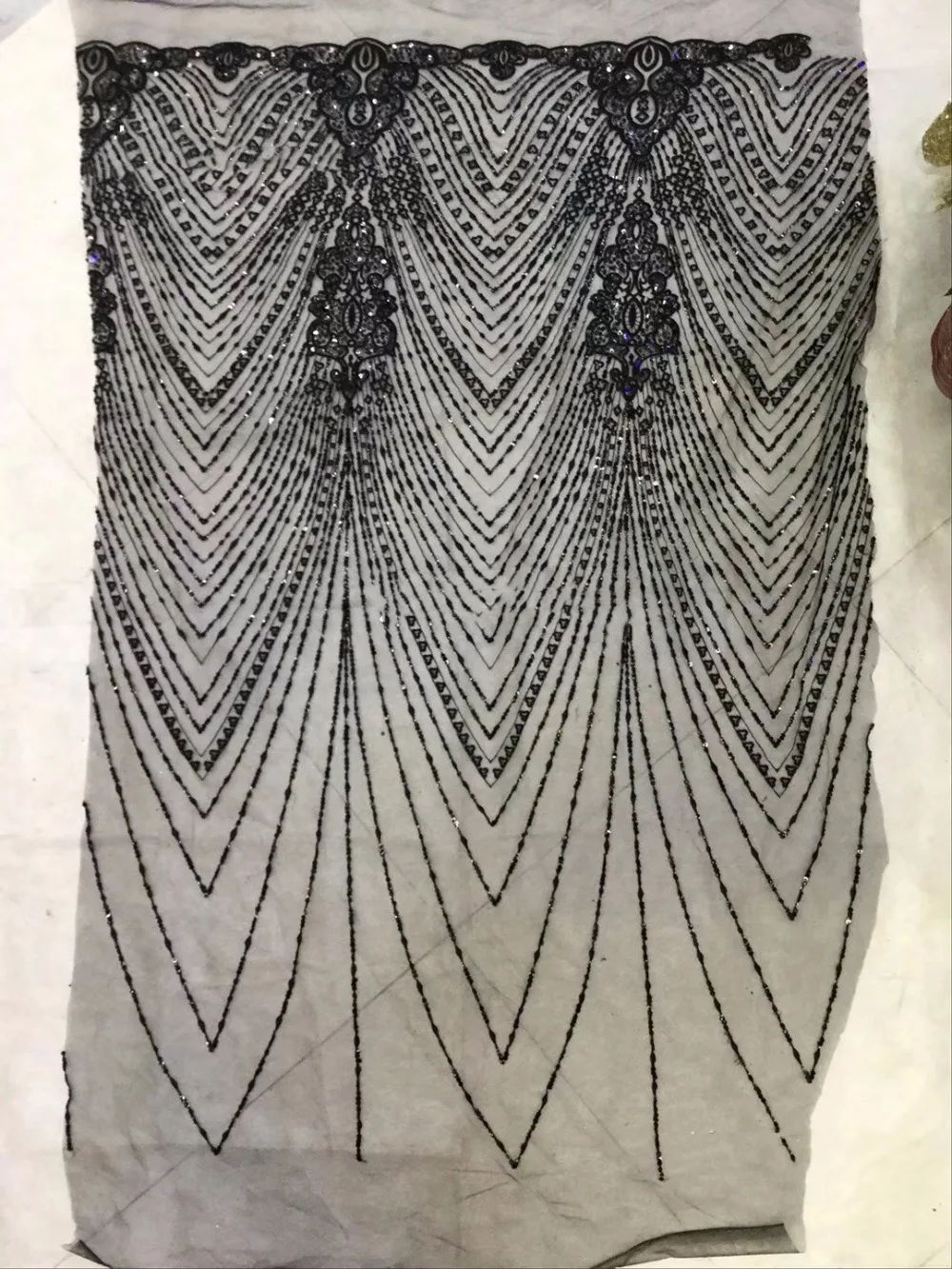

5yards Latest african guipure lace fabric sparkling sequins with Graceful line on mesh embroidery Sequins lace fabric