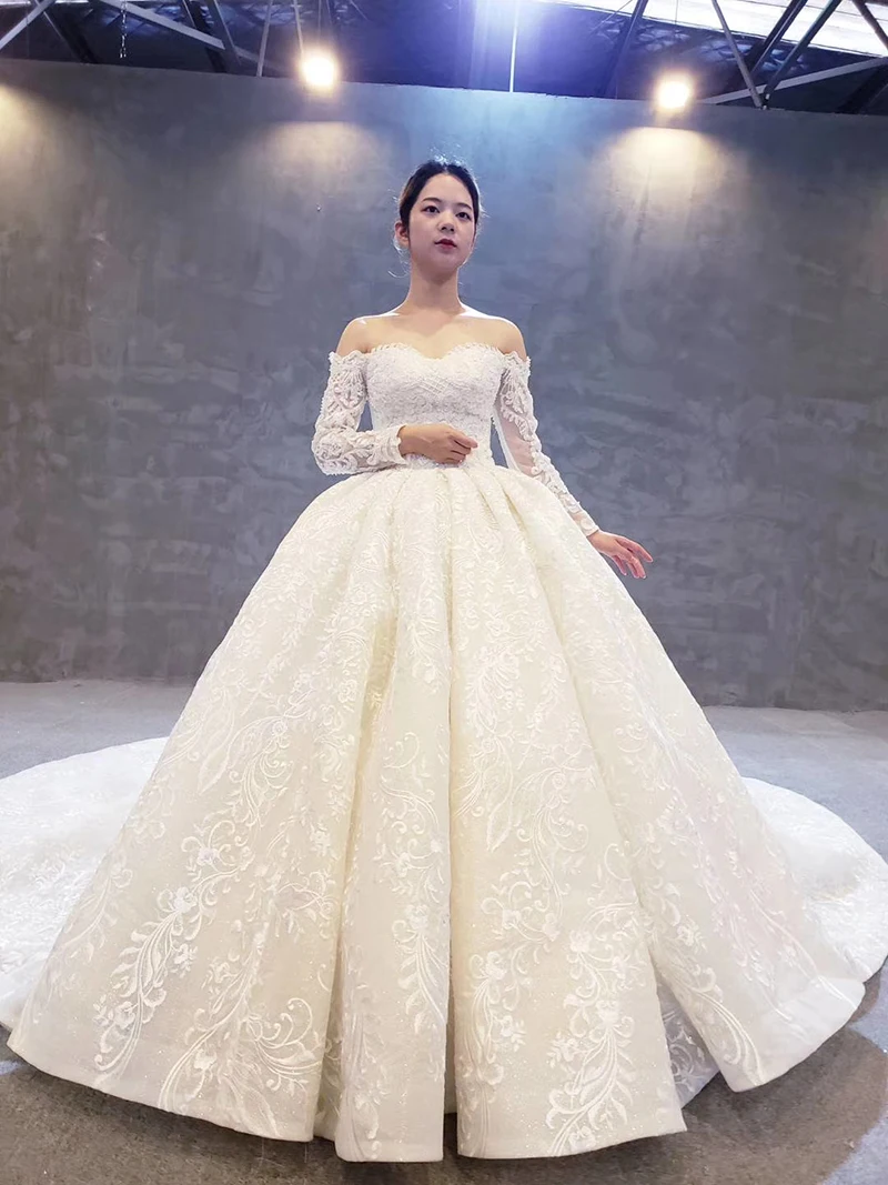 Vestidos de Casamento com Manga Vestido de Casamento Design de Moda Querida Rendas Longa Flores Artesanais Apliques Princesa 2021 Novo Htl276 2 High Quality Casamentos e Eventos