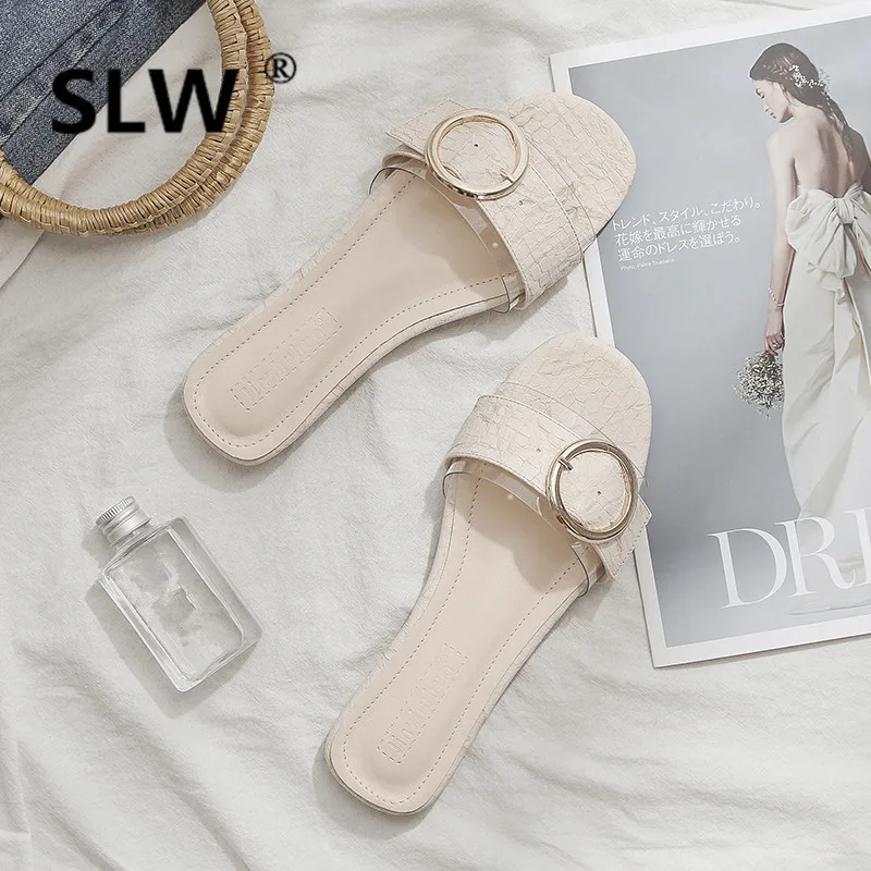 

Woman Shoes Luxury Women's Slippers 2019 Low Slides Socofy Designer New Sliders Flat Beach Soft Rubber PU Buckle Strap Fashion