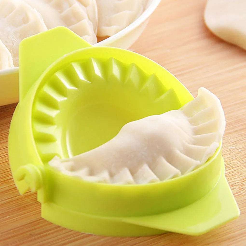 DIY Dumplings Tool Fashion Kitchen Useful Easy Dumpling Tools Convenient Dumpling Maker Device DIY Mold Gadgets Random Color Hot