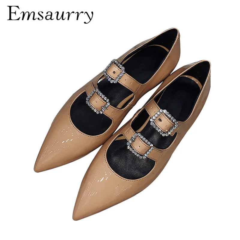 

Pumps Women Low Heel Thick Heel Sahllow Sexy Pointed Toe Studded Buckle Crystal Patent Leather 2019 Spring Women Shoes