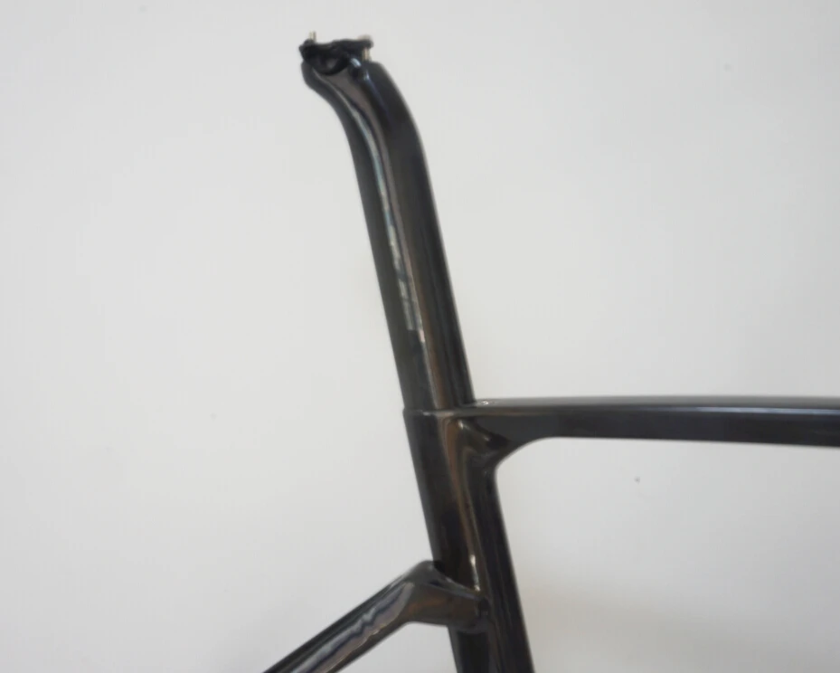 r-089 aero carbon frame (2)