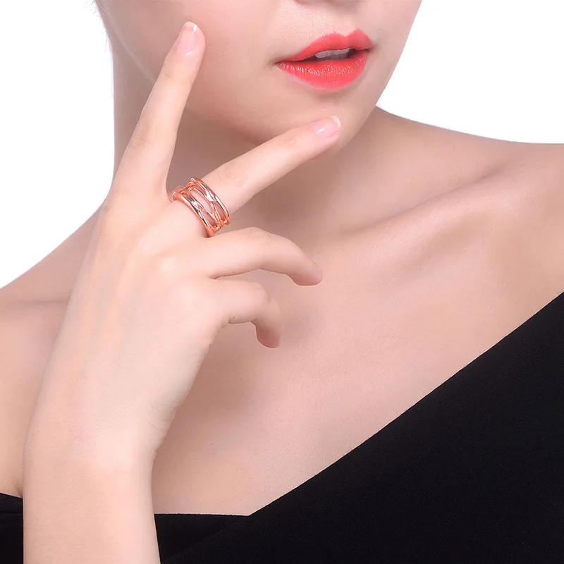Kemstone Personalized Wide Roman Numerals Wedding Ring Rose Gold Color Multilayer Criss-Cross Luxury Jewelry Wholesale