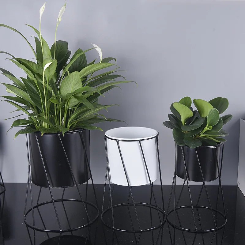 

INS popular Tripod flowerpot metal iron white black vase Flower Pot Home Hotel Decorative Flower Pot Orchid Flower Pot