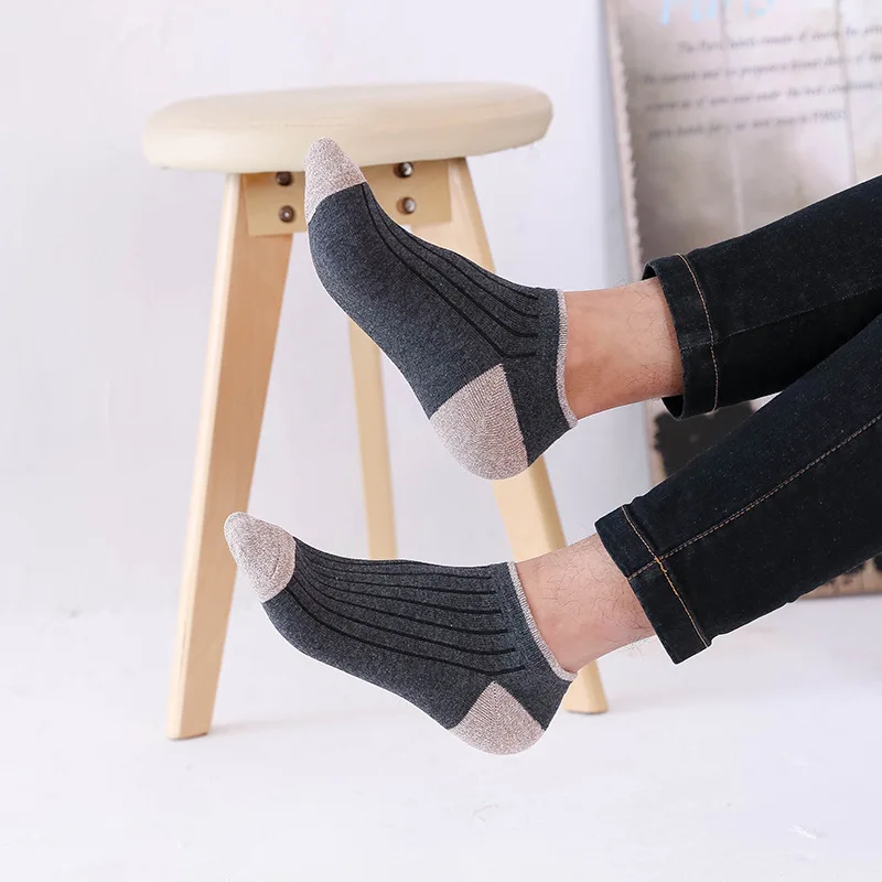 2018 Harajuku Для мужчин сжатия Happy Socks летнее хлопковое Полосатое мелкой носок s