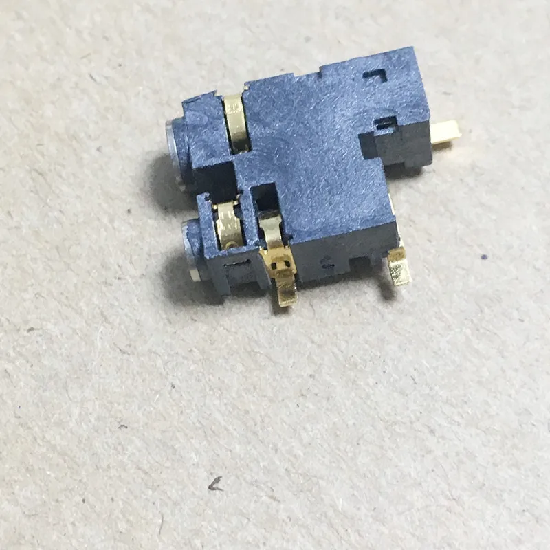 50pcs/lot 3.5mm/2.5mm M plug headphone jack connector for motorola gp3188 gp3688 ep450 walkie talkie