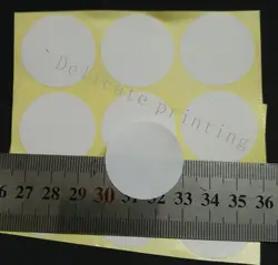 Бесплатная доставка DIY 3 см диаметр DIY круглые белые бумажные Стикеры этикетки для chocalate и Cake box Логотип стоимость дополнительную плату