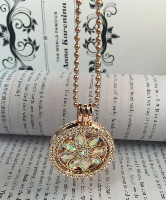 2016 hot selling interchangeable 35mm coin holder necklace pendant Crystal 33mm Coins Disc for