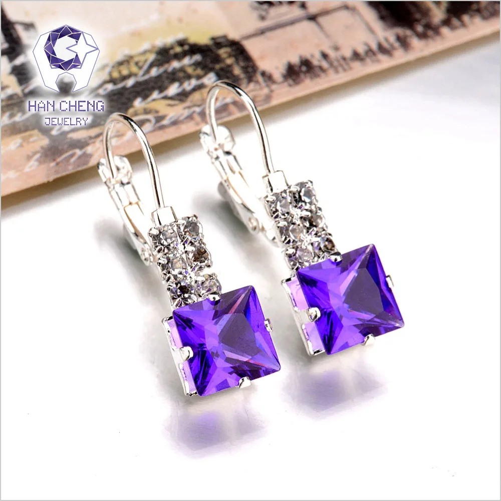 

New Fashion Luxury Romantic Silver Plated Rhinestone Square Created Crystal Stud Earrings For Women Jewelry brincos Bijoux