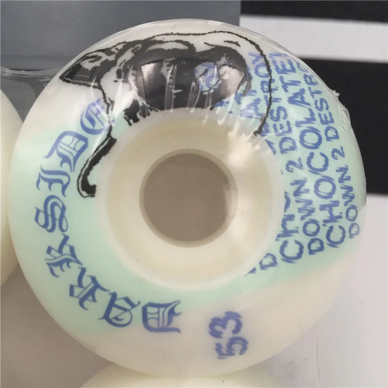 SKATEBOARD WHEEL (123)