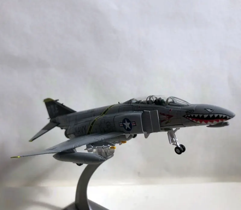 WLTK военная модель 1/100 масштаб F-4 Phantom II VF-84 Jolly Rogers Fighter литой металлический самолет модель игрушки для сбора/подарка