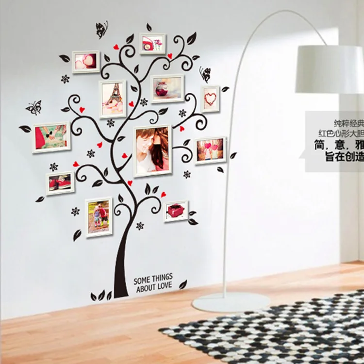 Как приклеить постеры. Декоративные наклейки для интерьера. Интерьерная наклейка дерево. Дерево на стене. Виниловые наклейки на стену.