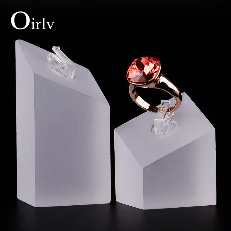 Oirlv 2PCS Acrylic Rings Finger Display Stands Holder Show Counter Showcase (2)