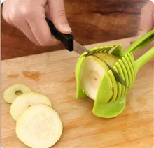Moda tomate cortador De frutas cortador De Utensilios De Shreadders cortador De Cozinha assistente descansava cor aleatória Colo