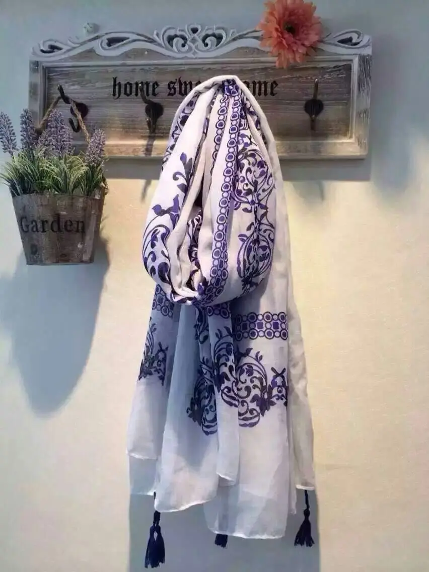 

2016 Spring New Arrival Blue FlowerTassel Scarf Fashion Women White Porcelain Muslim Muffler Head Wrap Shawls And Scarves Hijab