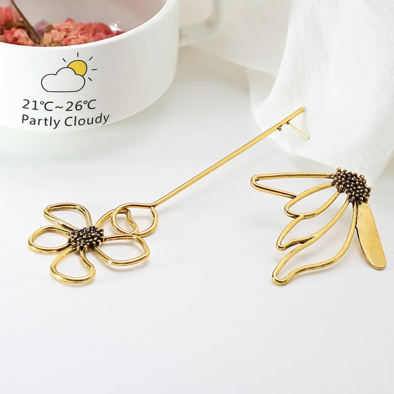 ins So Cool Vintage Alloy Flower Exaggerated Dangle Earrings For Women 2018 Asymmetric Super Long Korean Earrings Girls Brincos - Image 4
