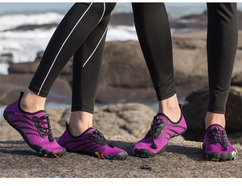 Verão dos Homens Sapatos de Água para Mulheres Sapatos de Praia Natação do Aqua Sapatos de Mergulho Sandálias de Pesca Novo Respirável Upstream Tênis Descalços 21 das mulheres sapatos de praia respirável upstream