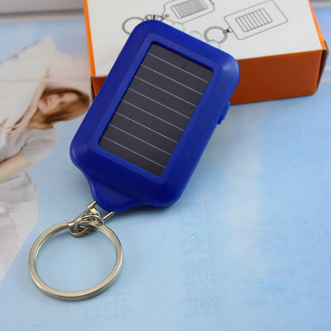

Practical Portable Multi Tool Solar Energy Light 3 LED Electric Torch With Keychain camping equipment Mini LED Lantern Lighting
