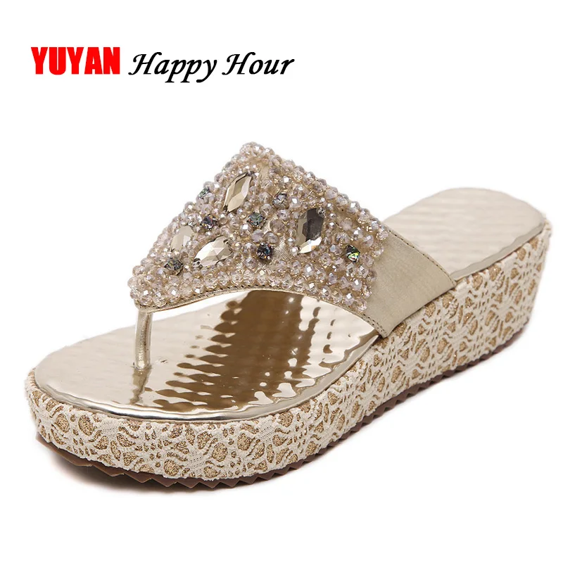 

Fashion 2019 Summer Wedge Shoes Women's Slippers Rhinestone Brand Beach Flip Flops Sexy Ladies Sweet Gold Wedge Heels T171